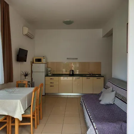 Apartament Iva *
